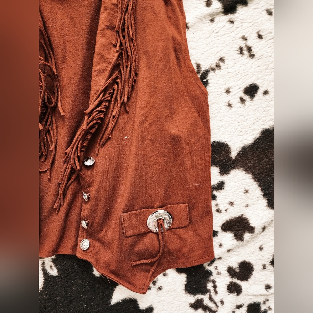 WOMEN'S 80'S/90'S WESTERN FRINGE MINI VEST - ORANGE - Picture 2 of 3